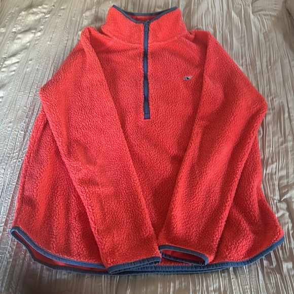 Vineyard Vines 3/4 zip light weight fleece. Nantucket red. - Picture 3 of 4